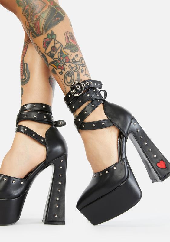 dollskill black heels