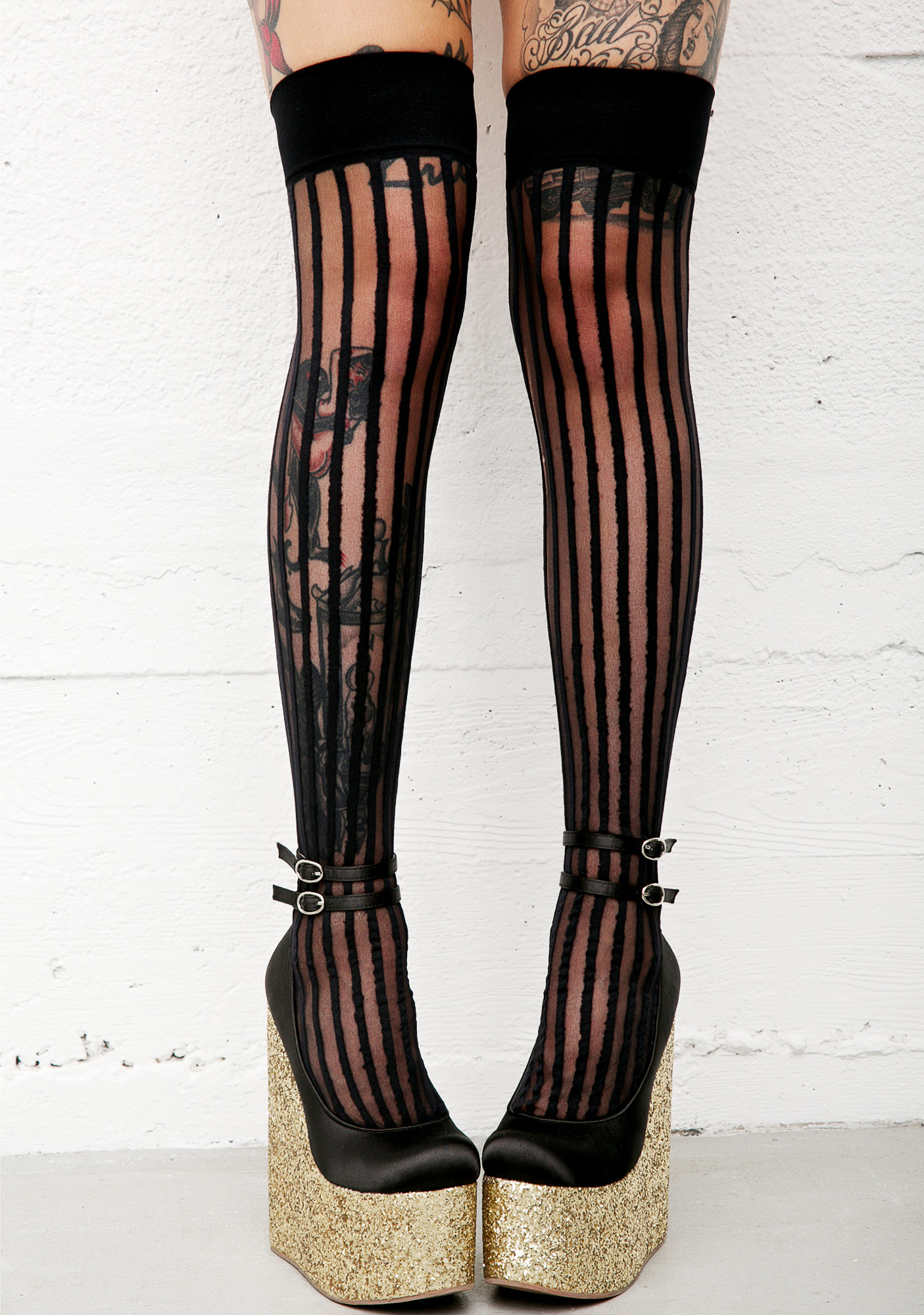vertical striped thigh highs