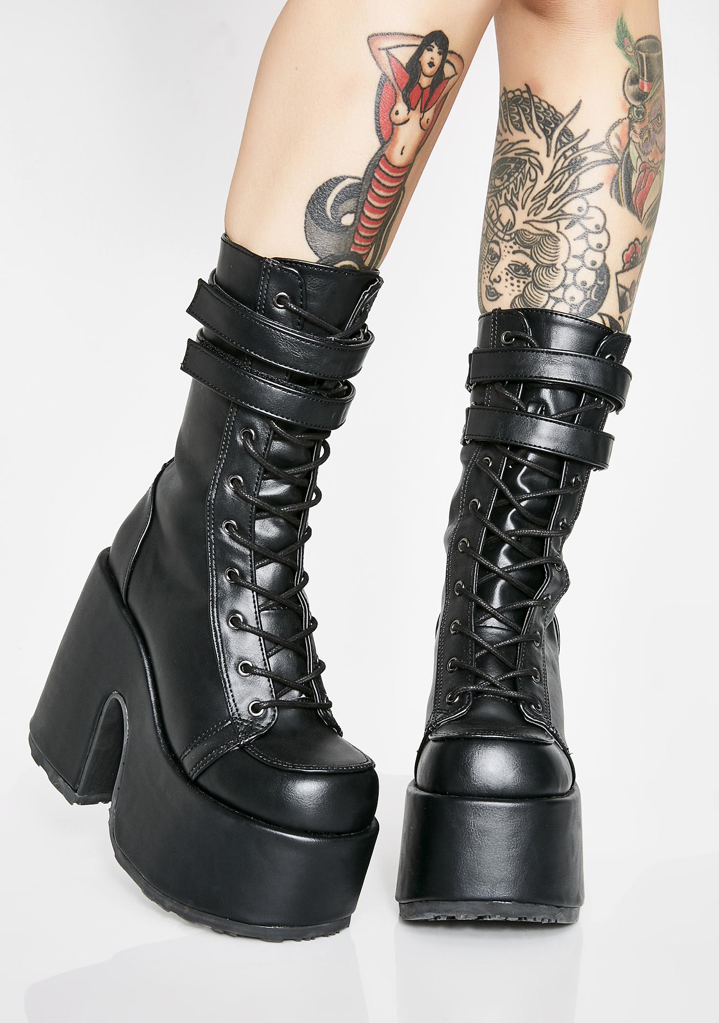 demonia stomp you out platform boots