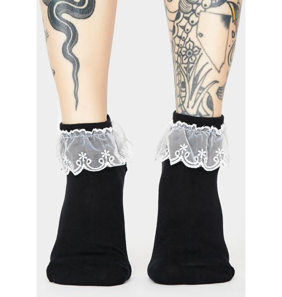 Eyelet Lace Ruffle Ankle Socks - White Black | Dolls Kill