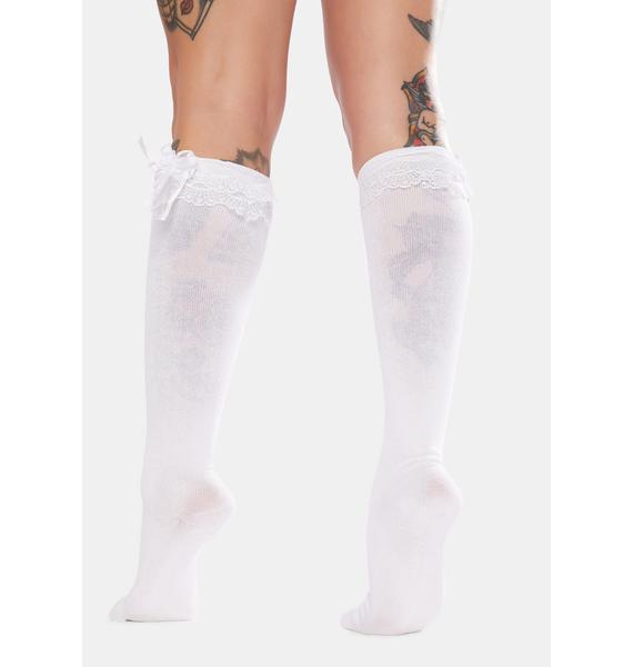 white lace knee high stockings