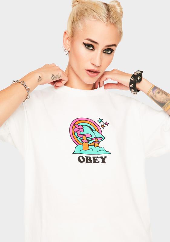 athletic tee
