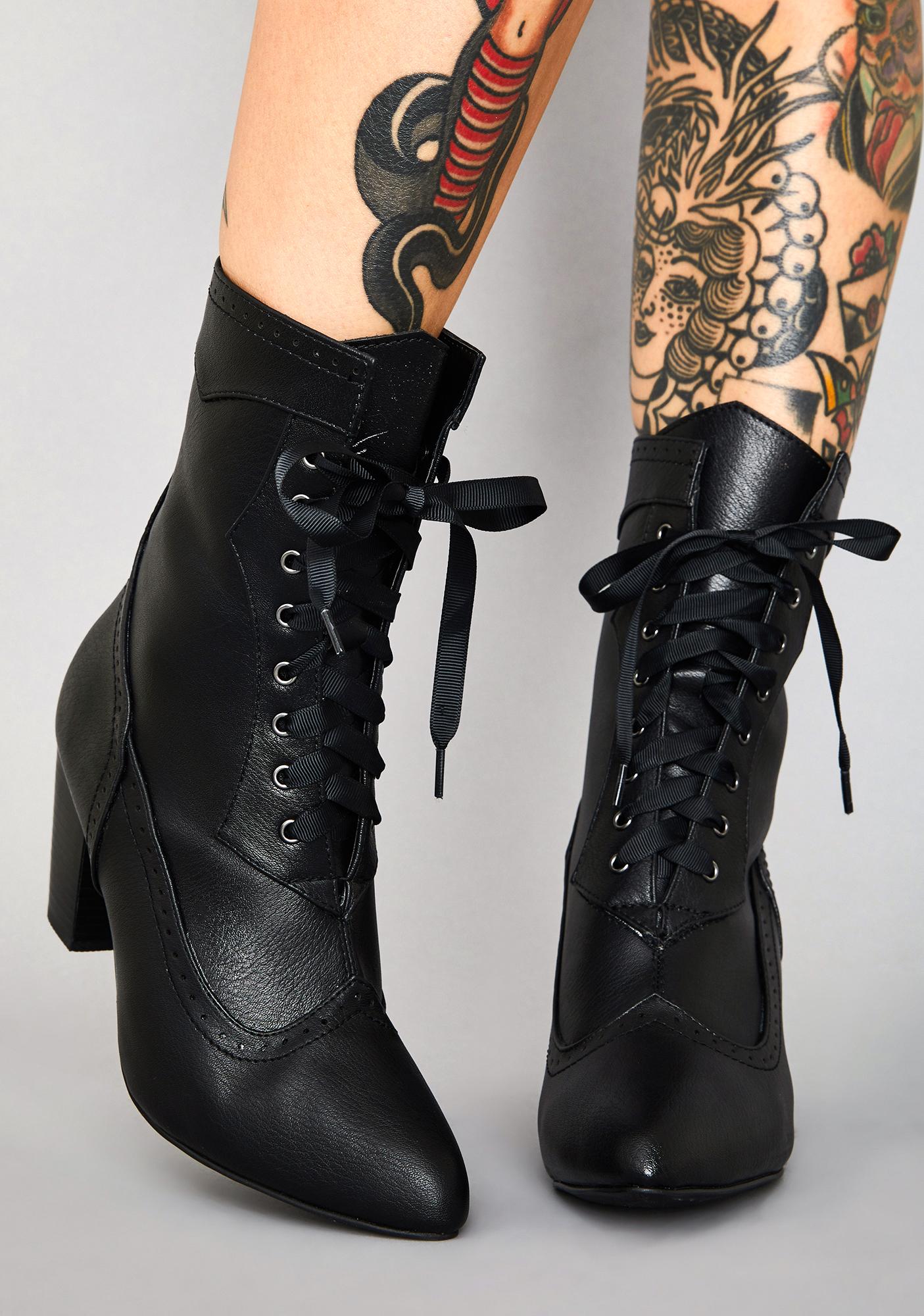 Widow Victorian Heel Boots Lace Up 
