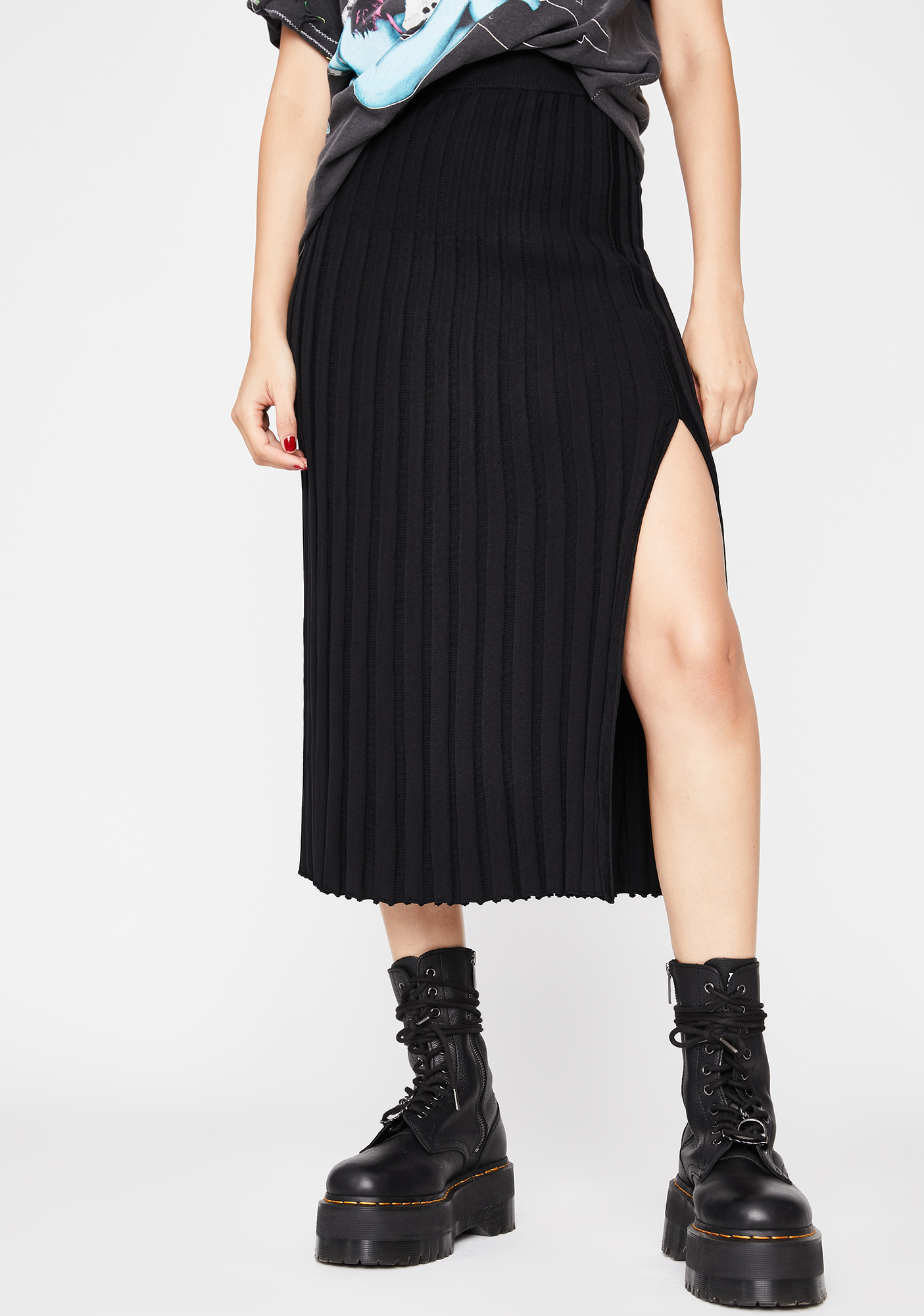 Ribbed Knit Side Slit Pleated Midi Skirt Black | Dolls Kill