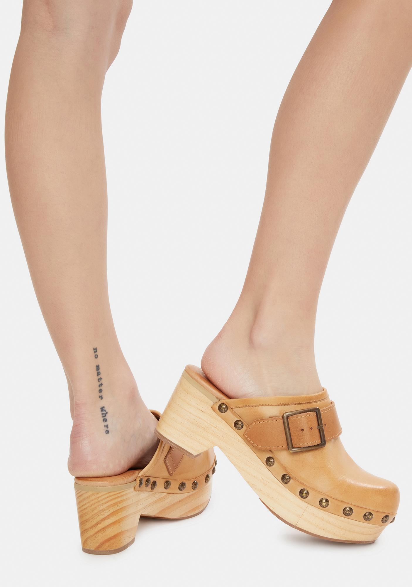 free people clogs