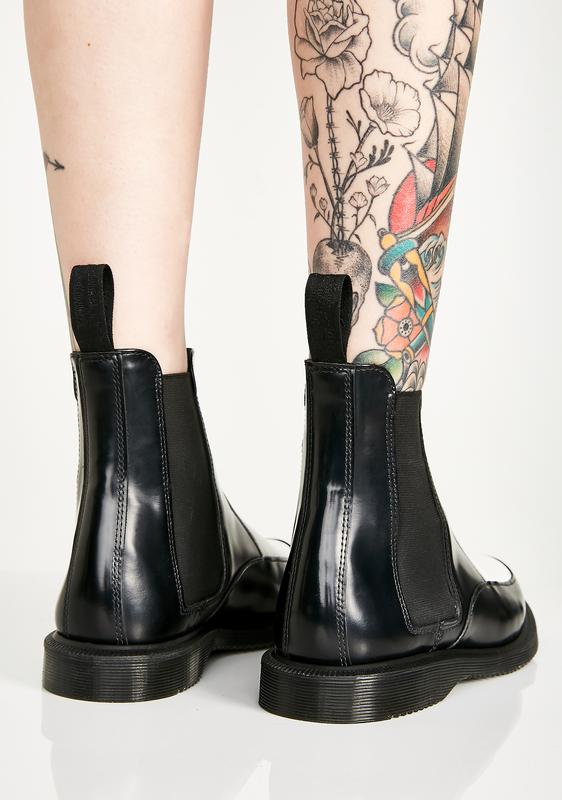 dr martens chelsea boots womens