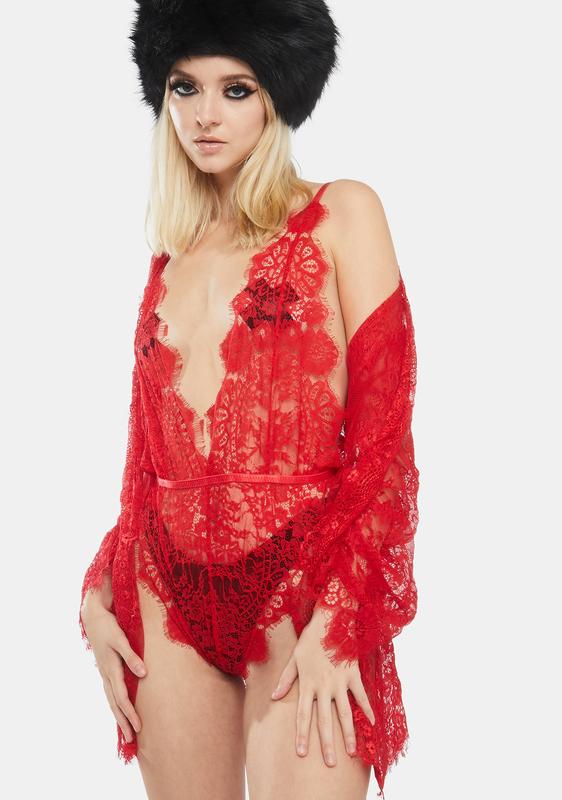 red lace robe