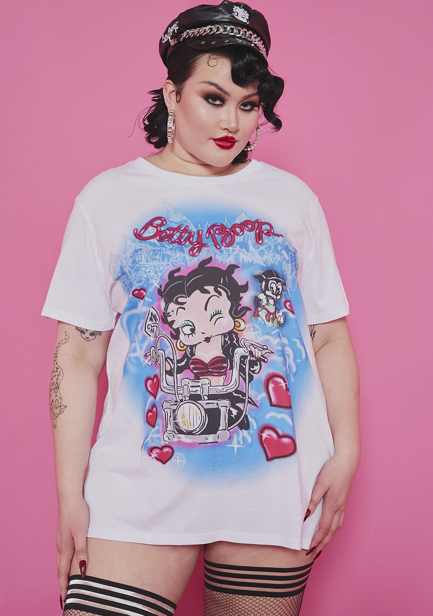Plus Size Dolls Kill x Betty Boop Airbrushed Oversized Tee - White 