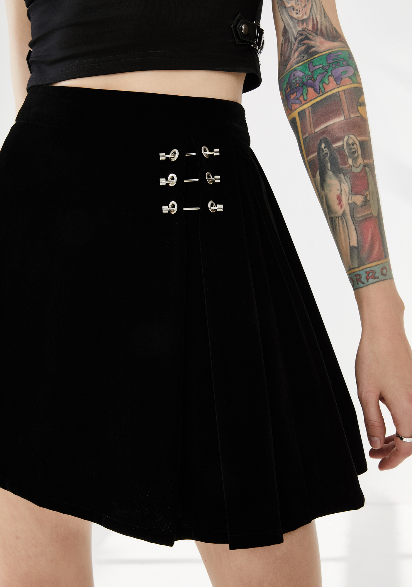 Punk Rave Metal Buckle Decorative Pleated Half Skirt | Dolls Kill