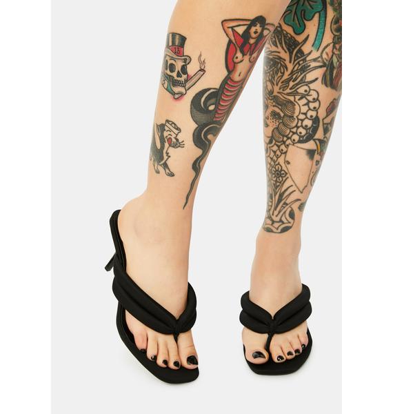 black kitten heel thongs