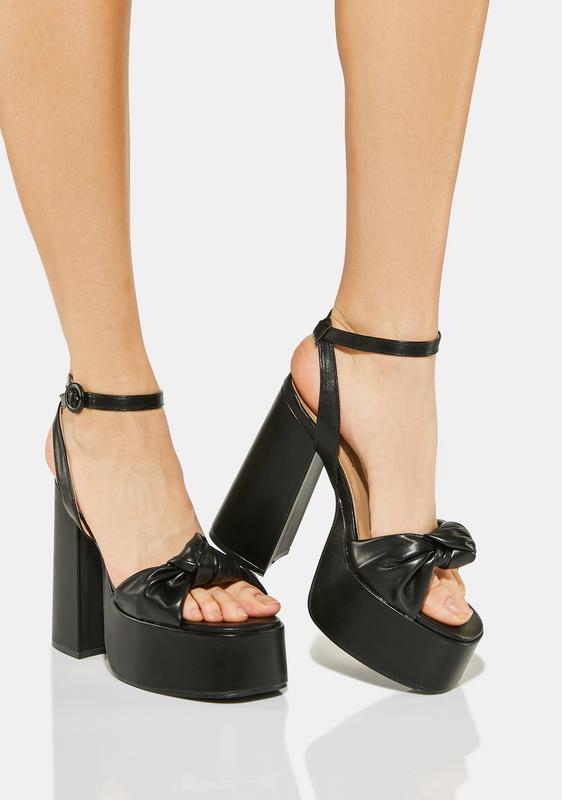 dollskill black heels
