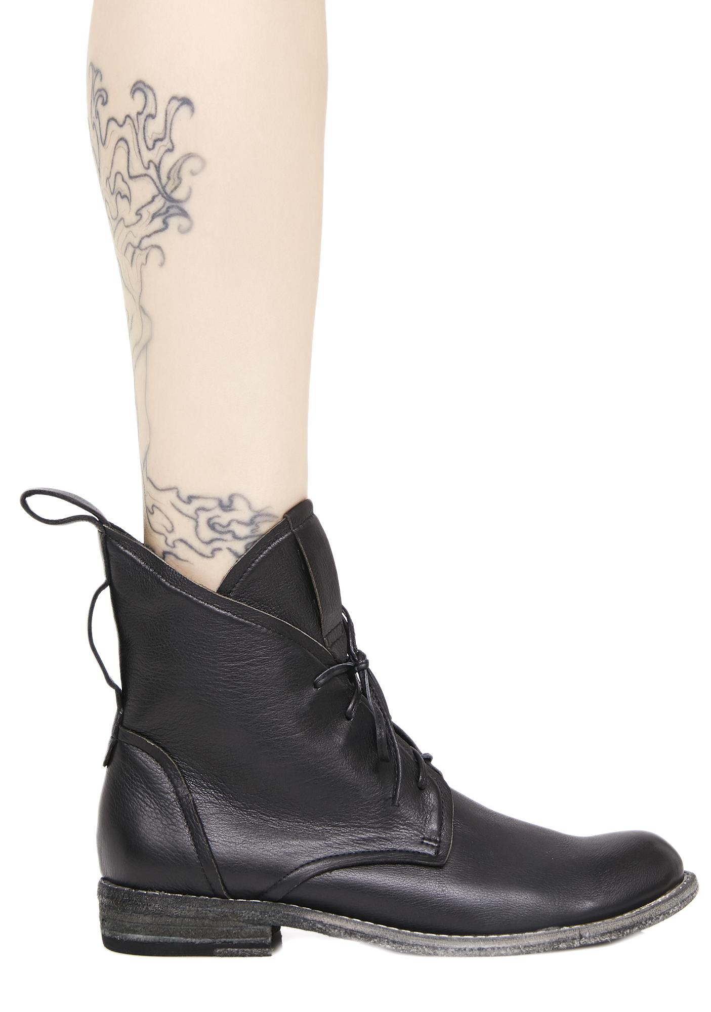 Silent D Chug HighTop Booties Dolls Kill