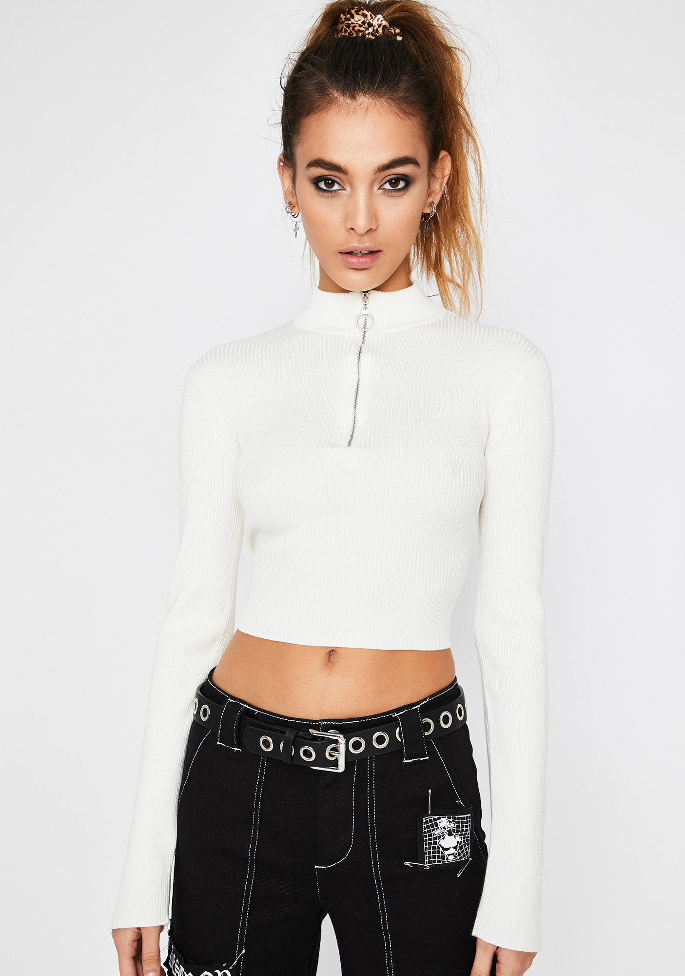 O Ring Pull Half Zip Sweater White Dolls Kill