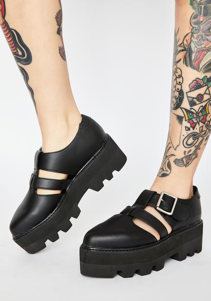 dahlia acting shy platform sandals