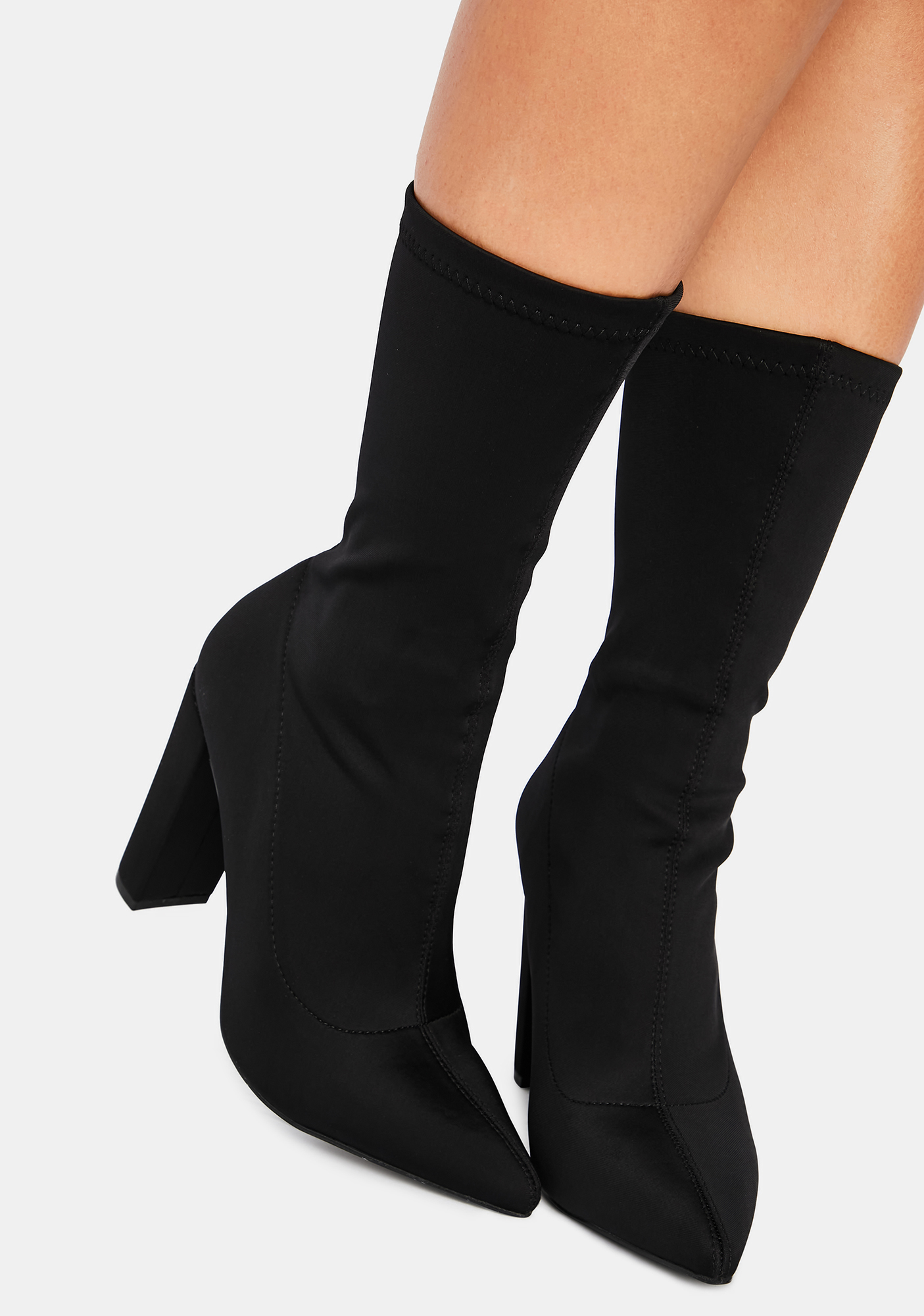 Pointed Toe Block Heel Boots - Black 