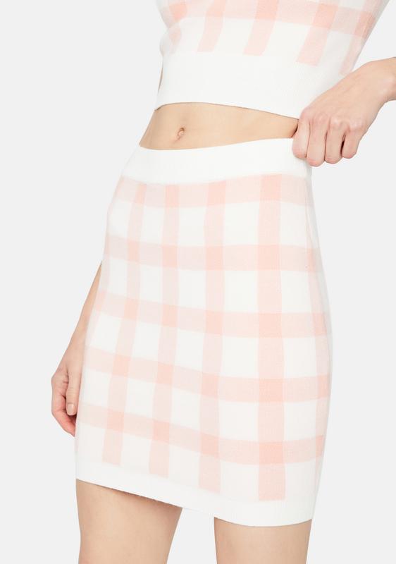pink mini skirt bodycon