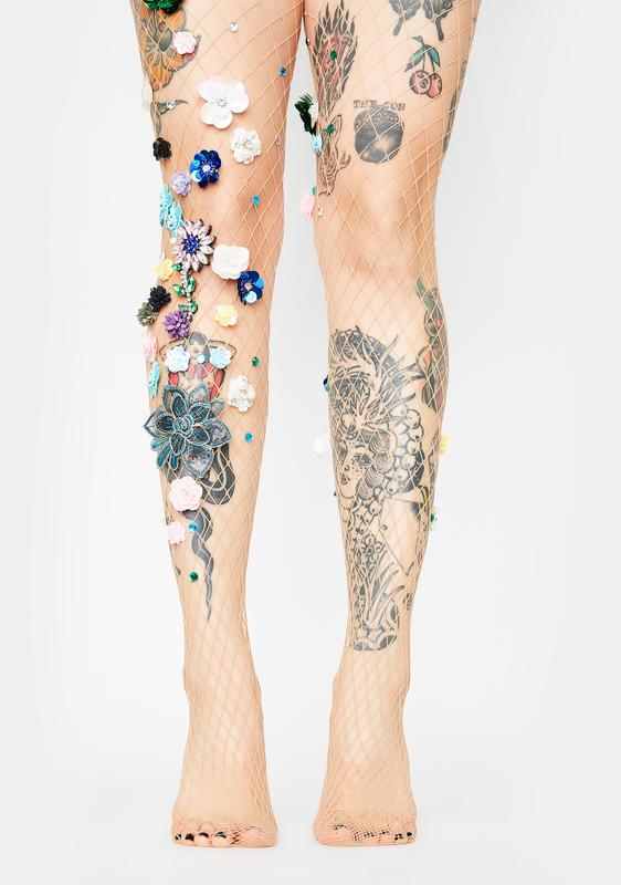 decorated fishnet tights