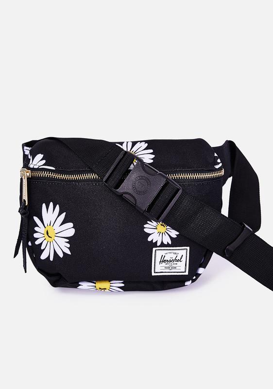 daisy fanny pack