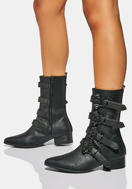 bat buckle boots