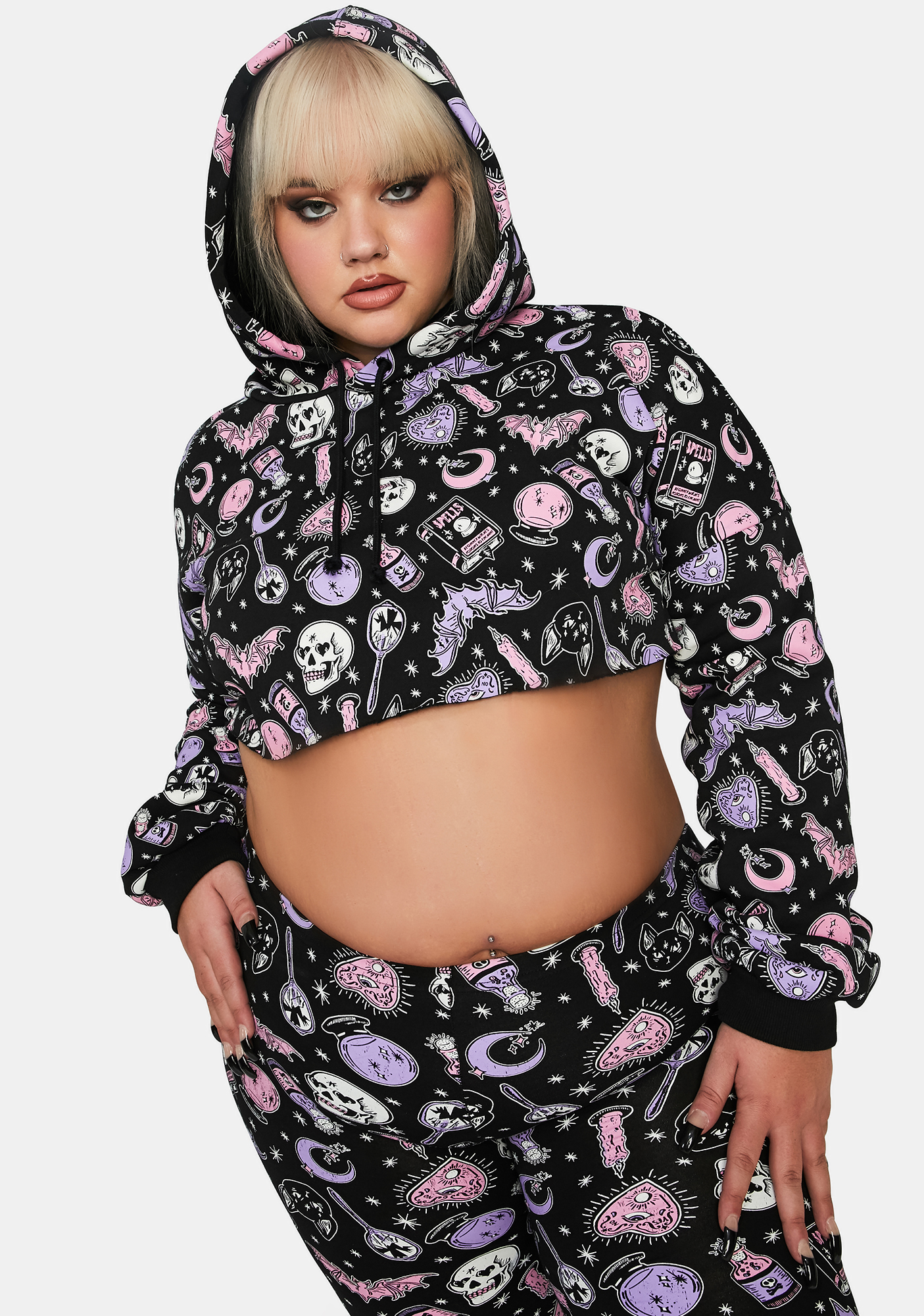 Plus Size Dolls Kill Halloween Pastel Goth Print Cropped Hoodie - Black ...