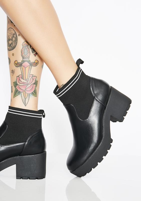 rocket dog heeled boots