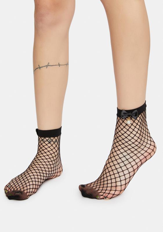fishnet crew socks