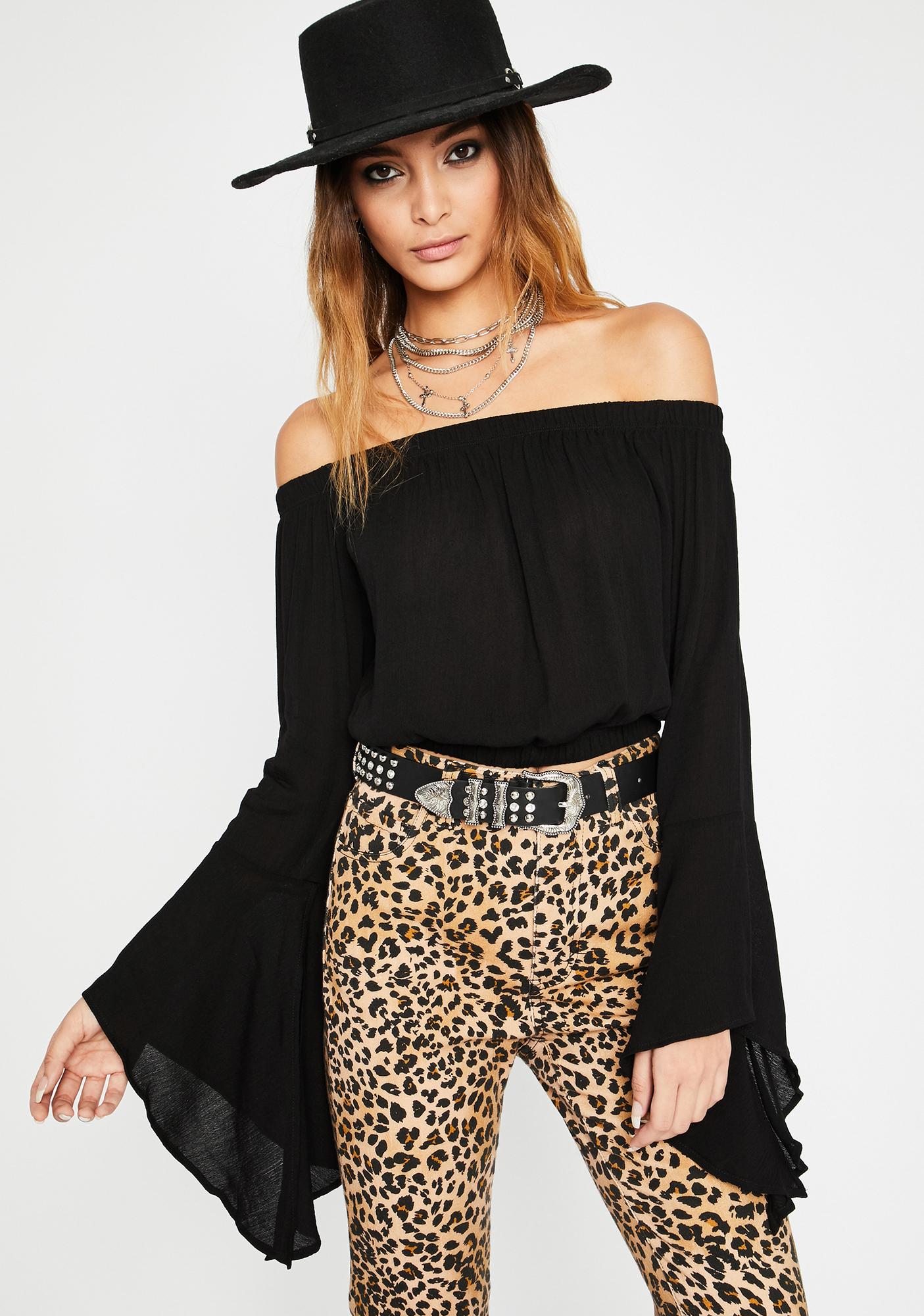 bell sleeve long sleeve top