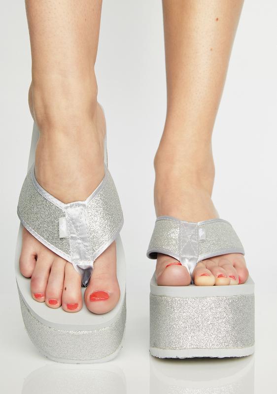 rocket dog glitter flip flops