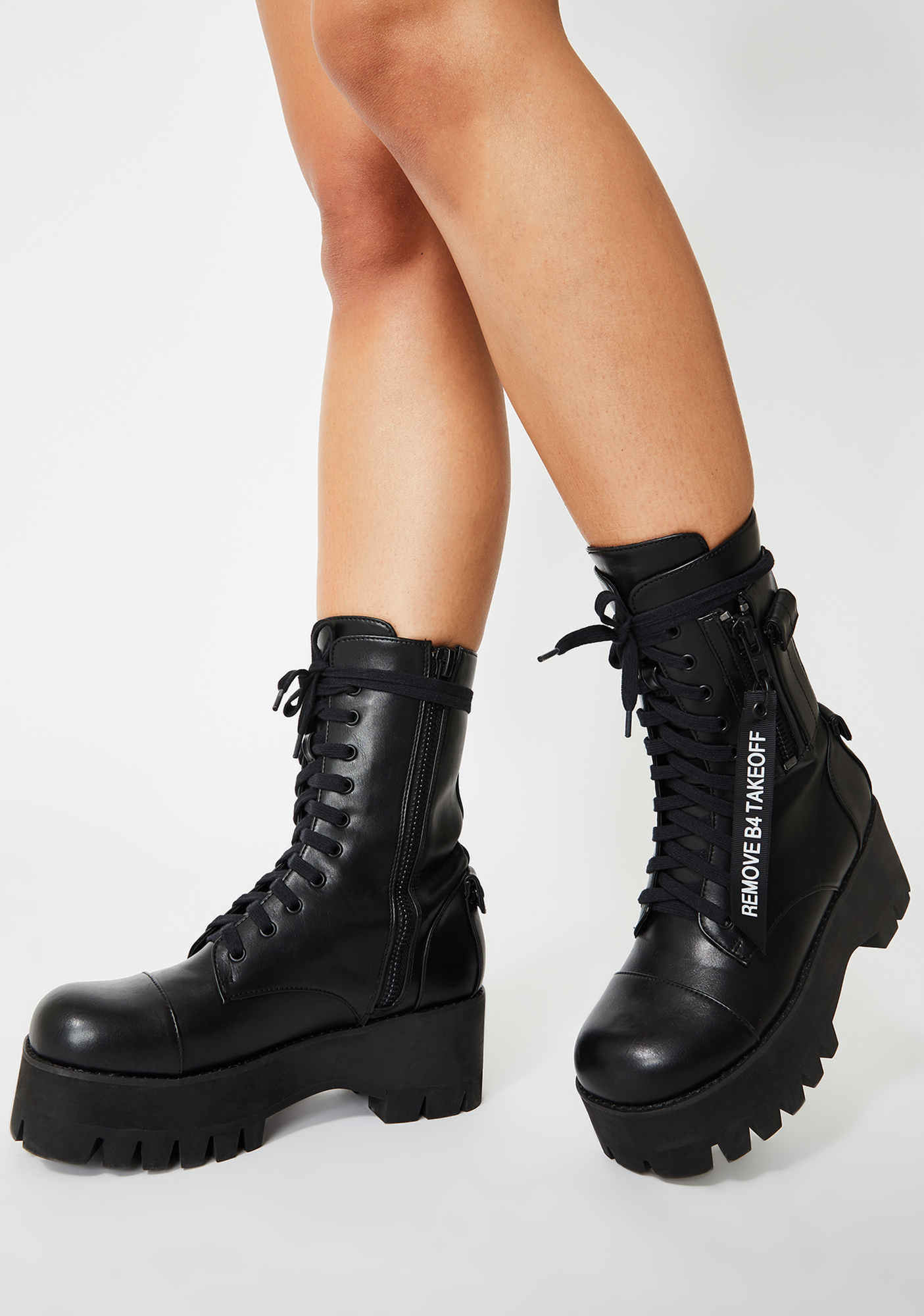 poster grl combat flight boots