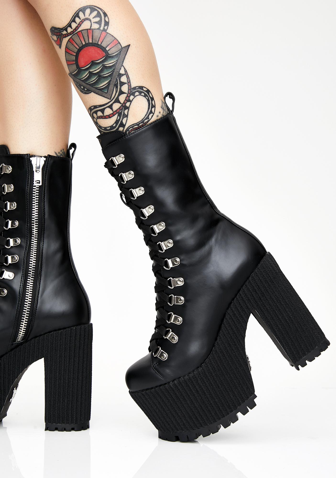 charla boots