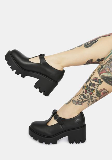 dahlia acting shy platform sandals