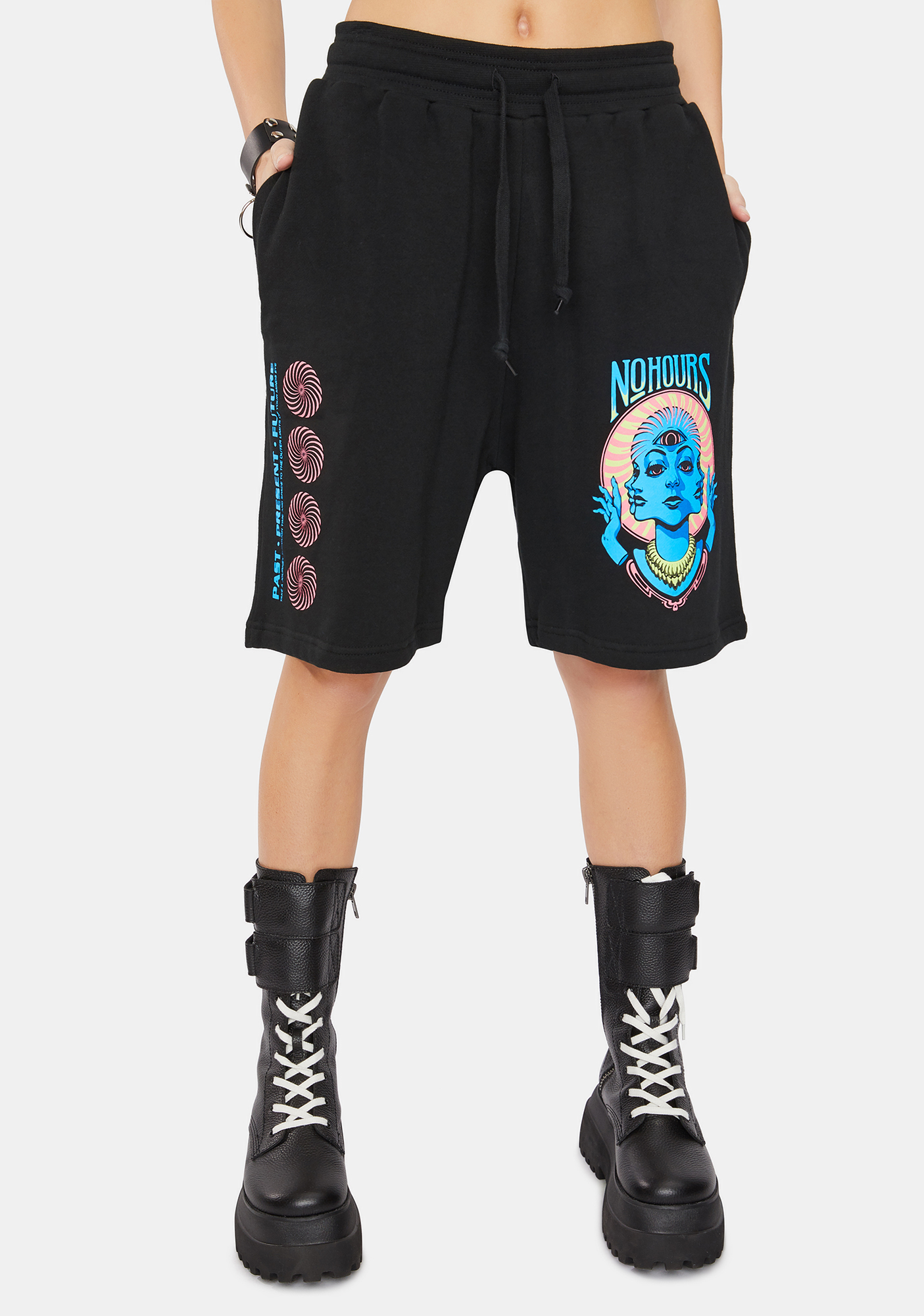 graphic sweat shorts womens