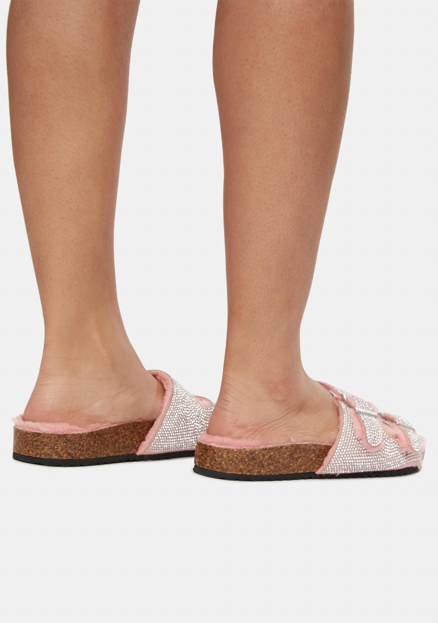pink buckle slides