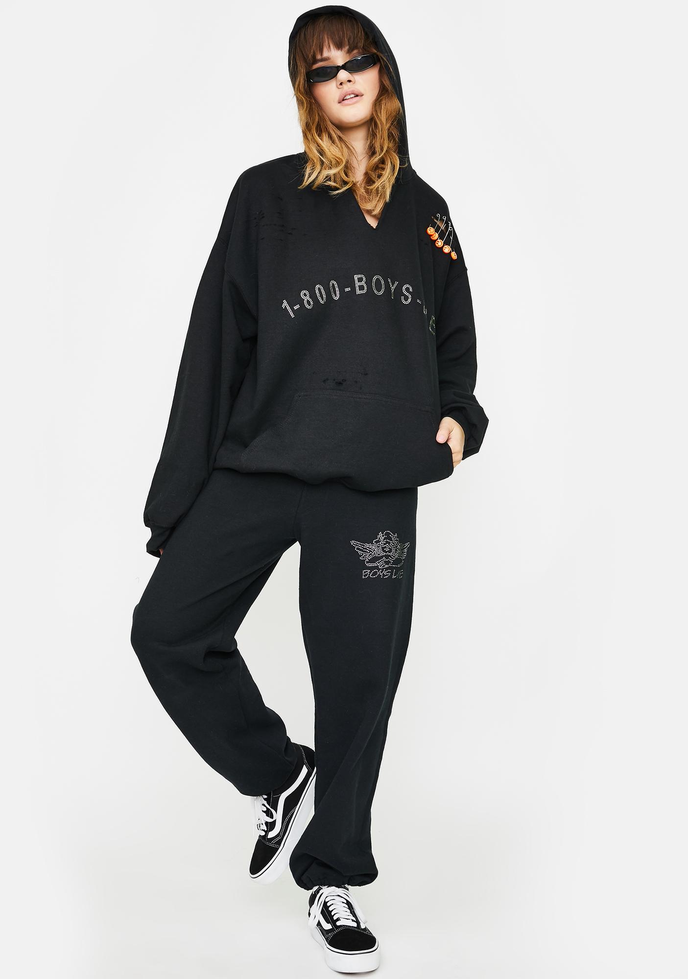 boys lie sweater