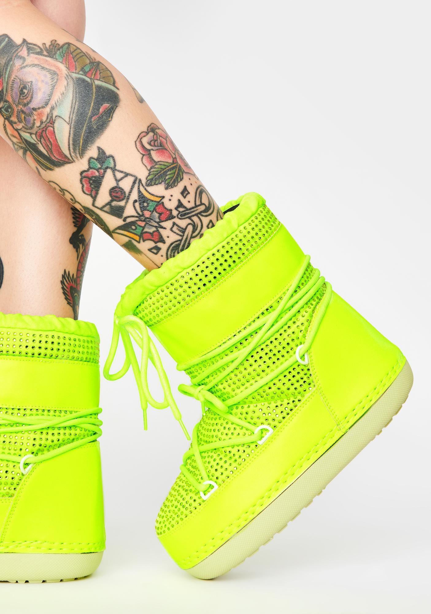 Neon Moon Boots Lace Up Winter Green 