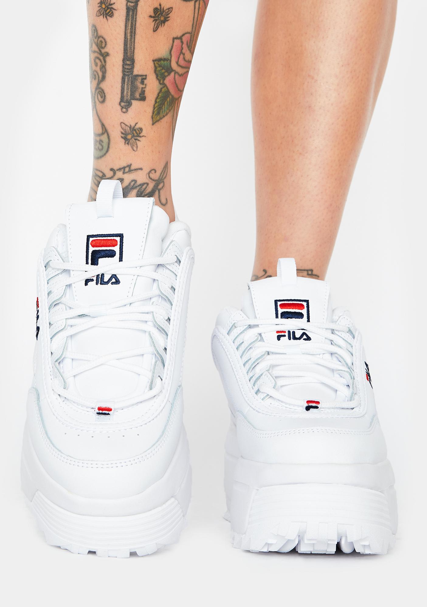 fila pink and white shoes