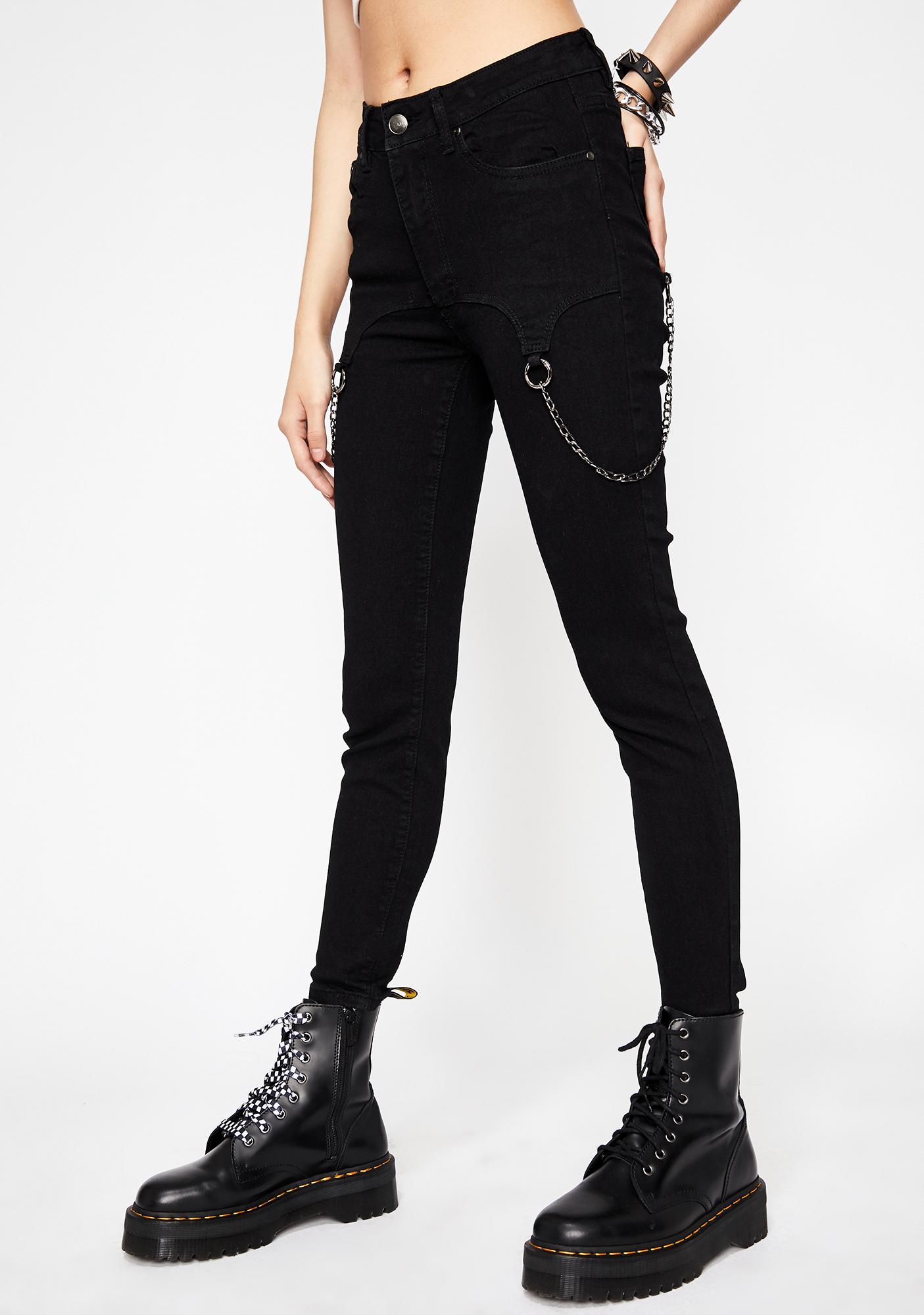black skinny jeans with chains