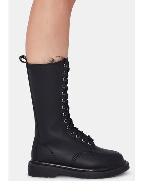 black demonia matte low trinity boots