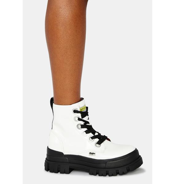 buffalo aspha vegan lace up chunky heeled boots in black