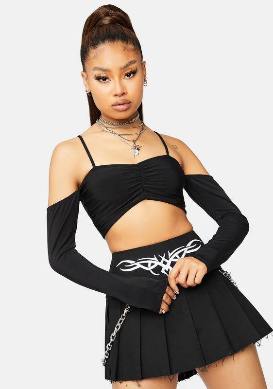 black cold shoulder crop top