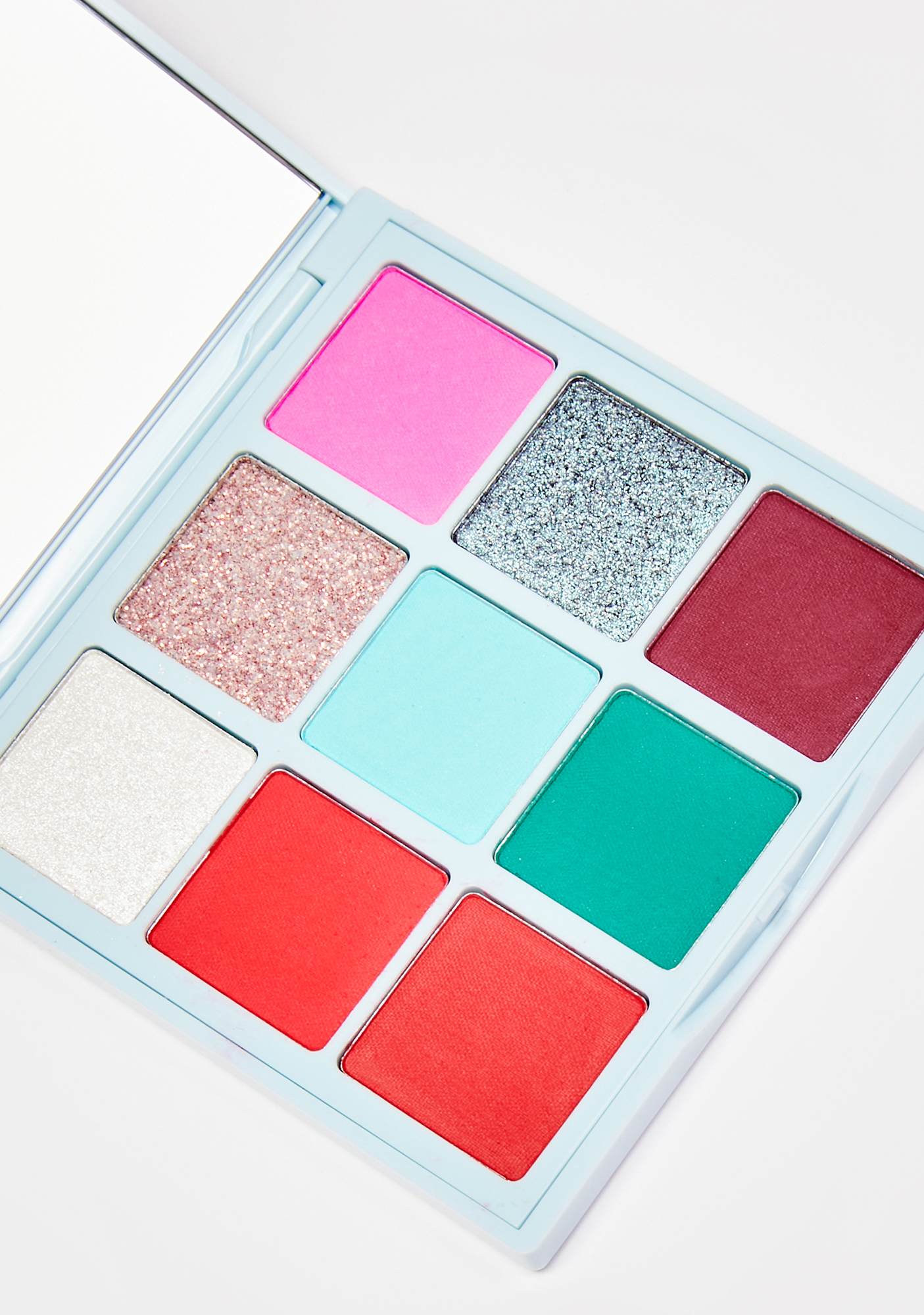 Kara Beauty Laid Back Colorful Eyeshadow Palette Dolls Kill