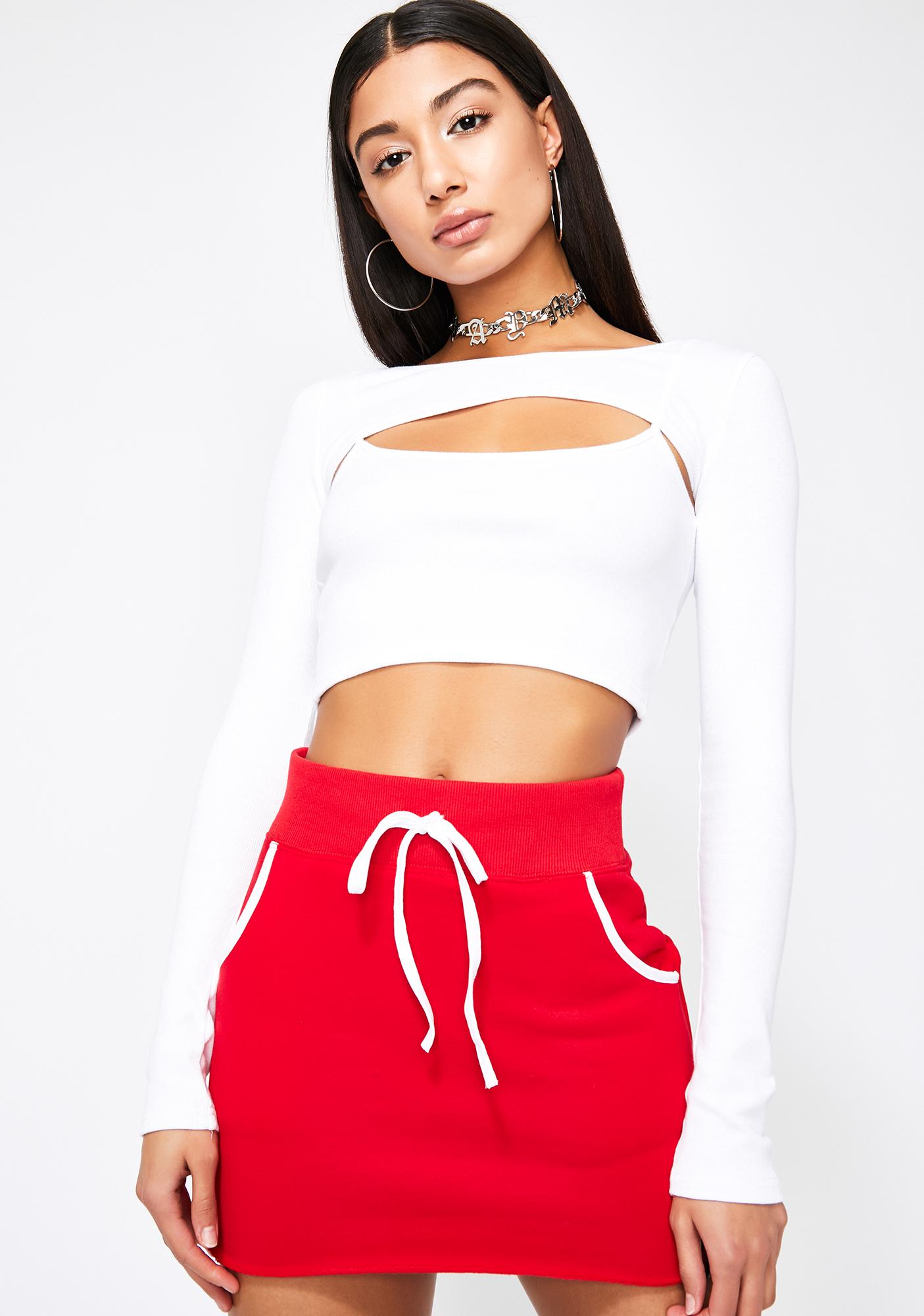 cut out sleeve crop top