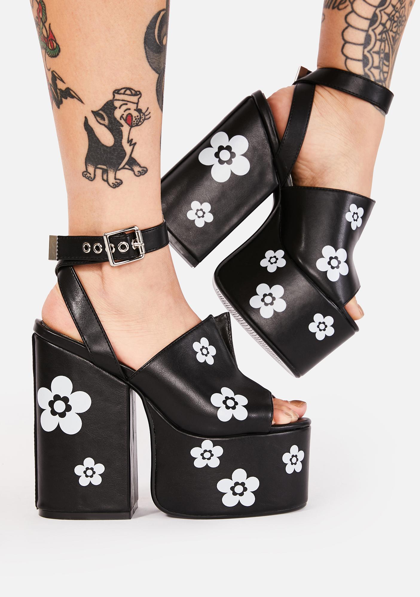 lamoda patent entering paradise platform heels